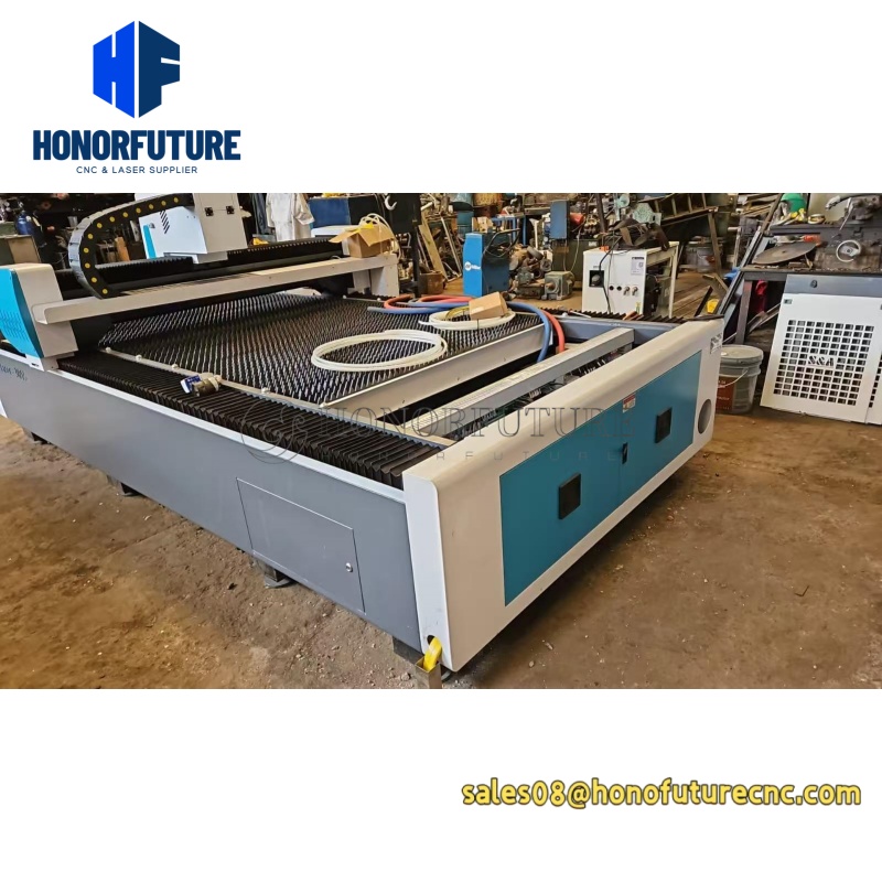 Industrial Fiber Laser Cutting Machine - เครื่องตัดไฟเบอร์เลเซอร์กำลังสูง พร้อมอุปกรณ์โรตารี่ หัวเลเซอร์โฟกัสอัตโนมัติเสริม สำหรับงานอุตสาหกรรม เหล็ก แผ่นเหล็ก