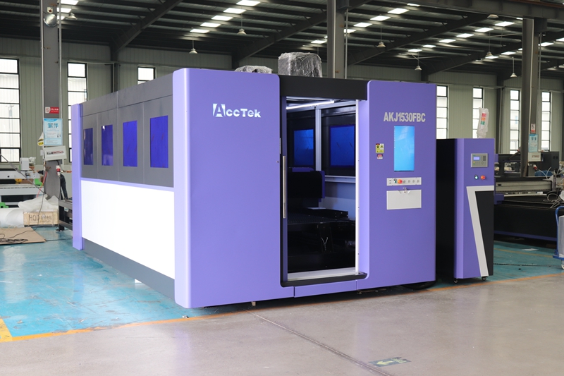3015อุตสาหกรรม6000วัตต์ไฟเบอร์ - Industrial Fiber Laser Cutting Machine บทวิจารณ์และราคา