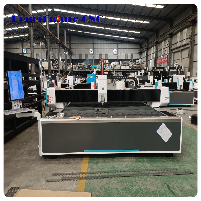 เครื่องตัดไฟเบอร์เลเซอร์กำลังส - Industrial Fiber Laser Cutting Machine บทวิจารณ์และราคา
